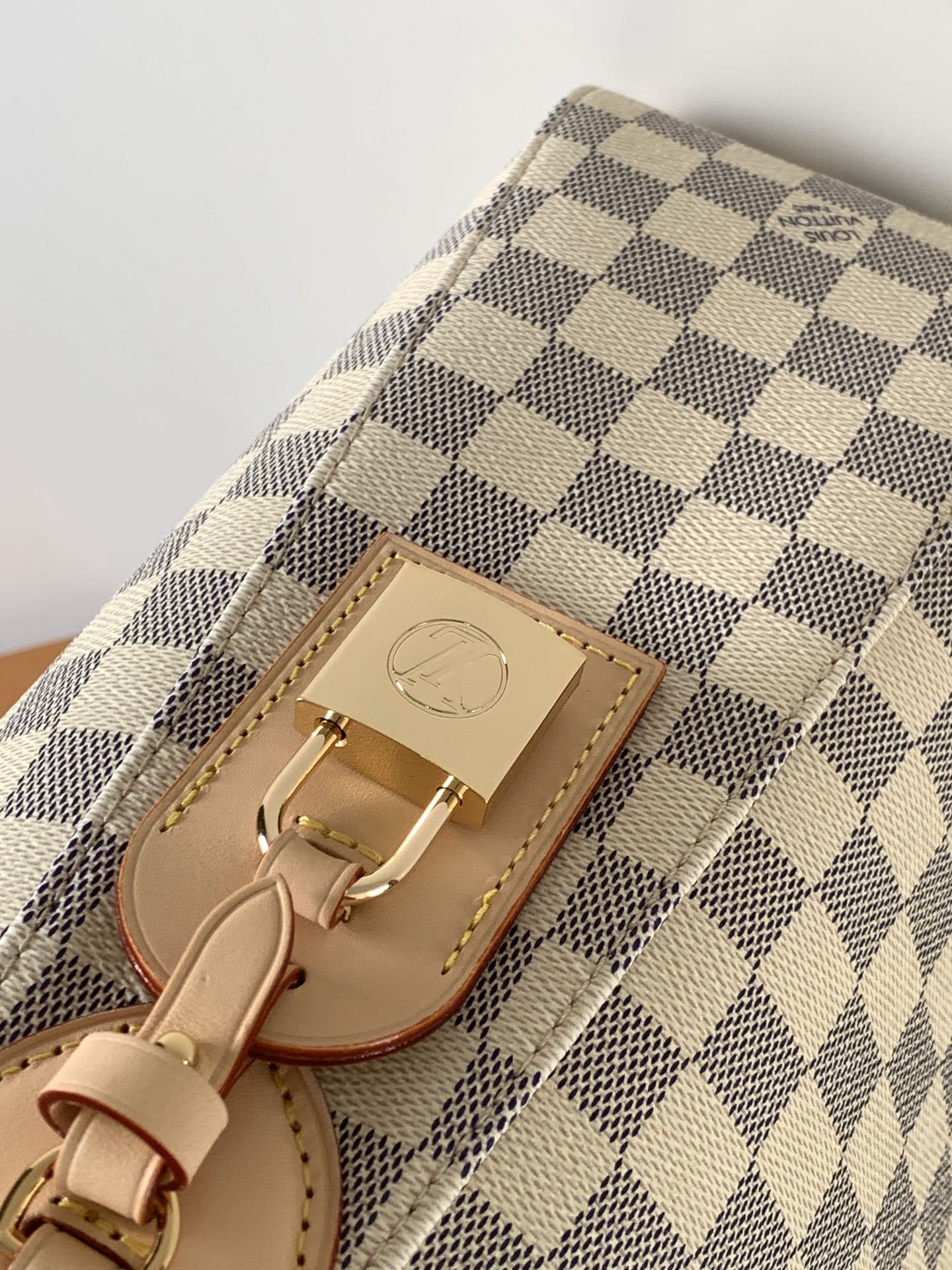 New 💯 ladies' bags