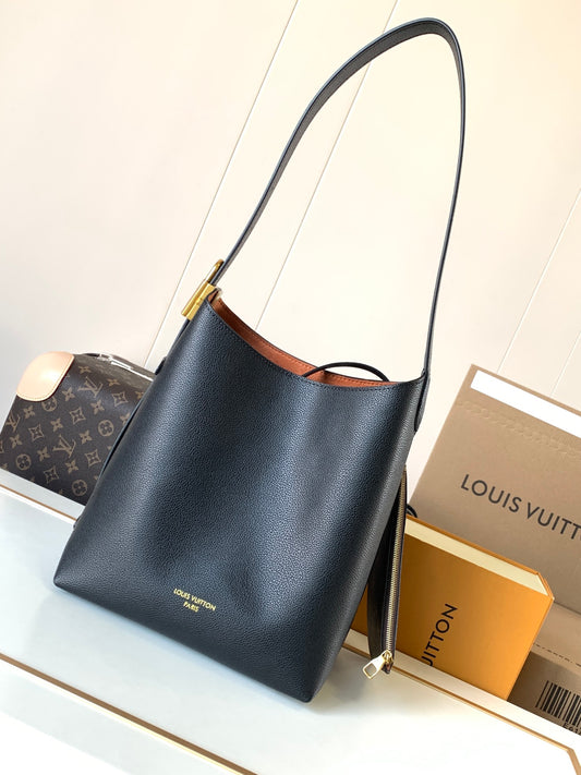 New 💯 ladies' bags