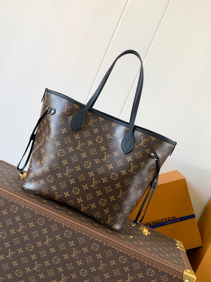 New 💯 ladies' bags