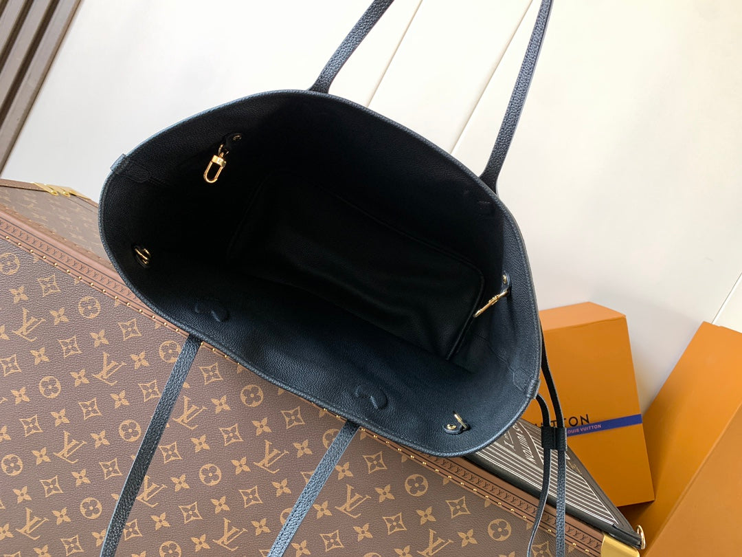 New 💯 ladies' bags