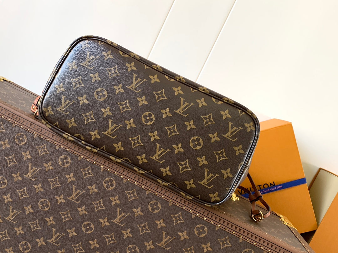 New 💯 ladies' bags