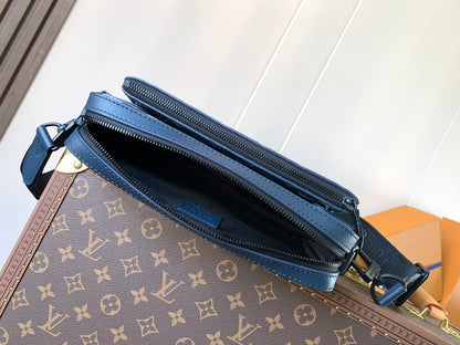New 💯 ladies' bags