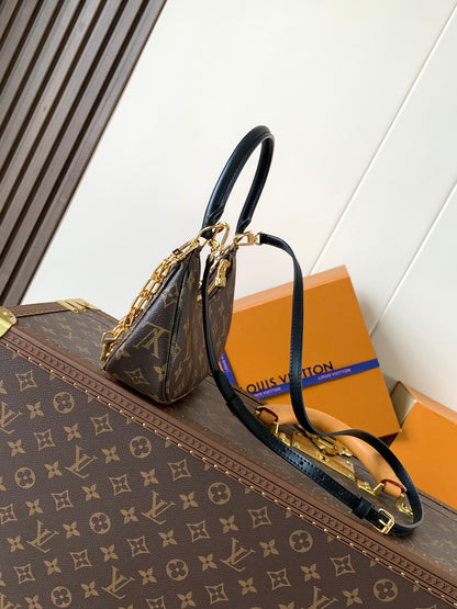 New 💯 ladies' bags