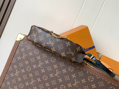 New 💯 ladies' bags