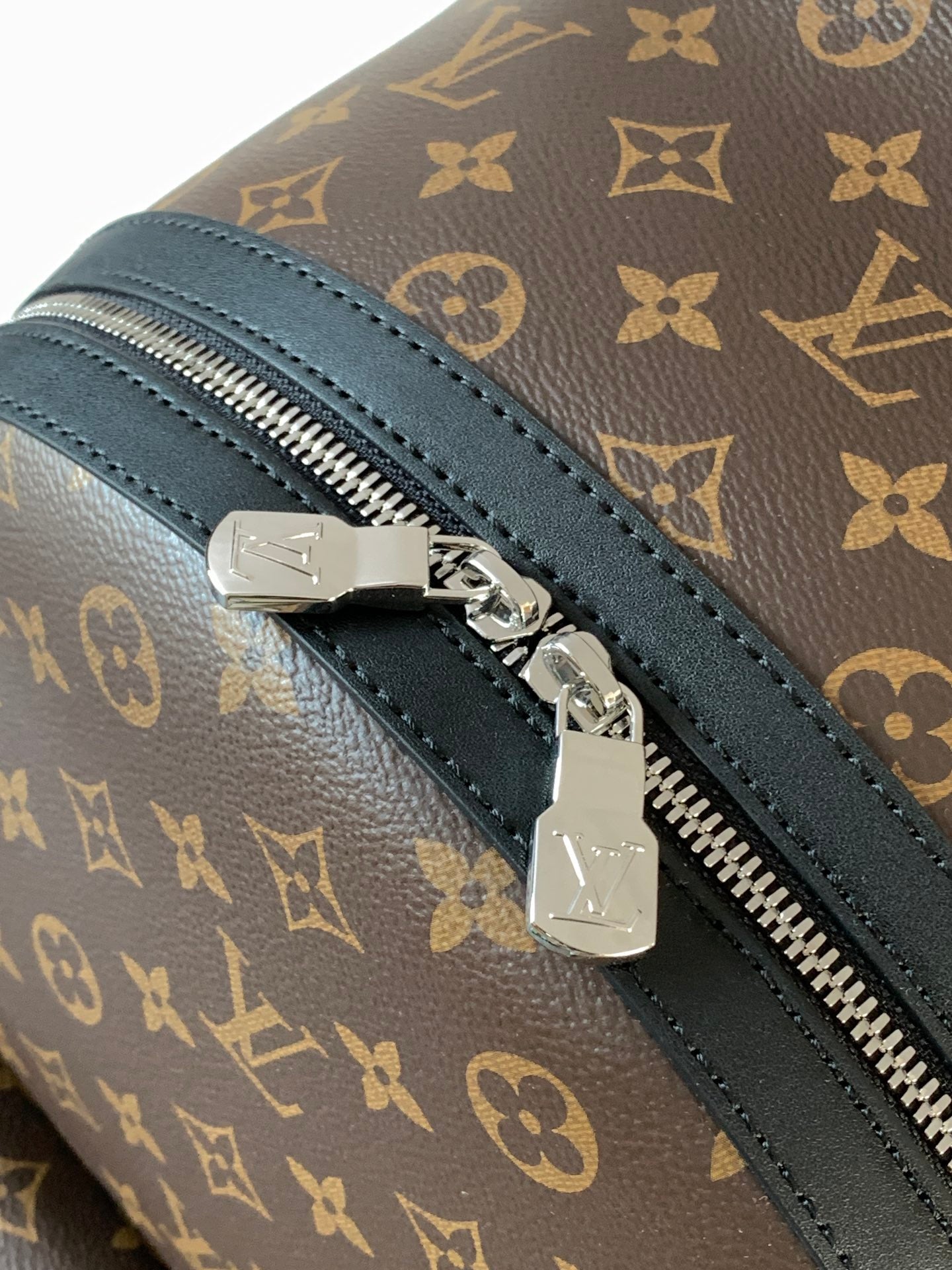 New 💯 ladies' bags