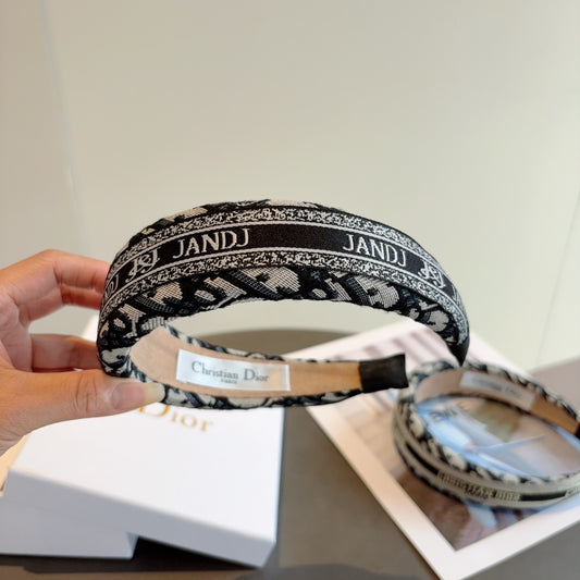 CD Classic new D letter headband