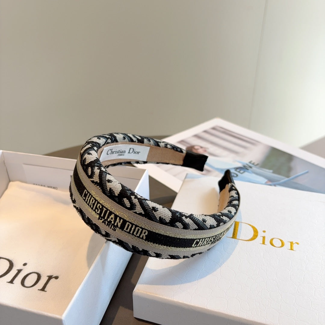 CD Classic new D letter headband
