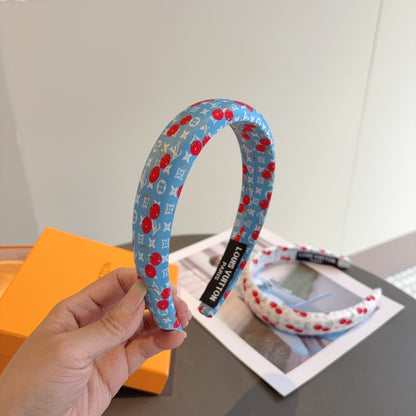 Louis' best-selling Murakami Takashi series🍒cherry headband