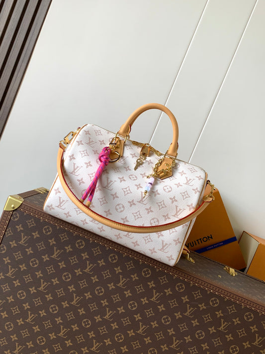New 💯 ladies' bags