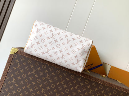New 💯 ladies' bags