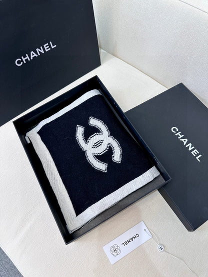 Chan High end knitted patchwork scarf
