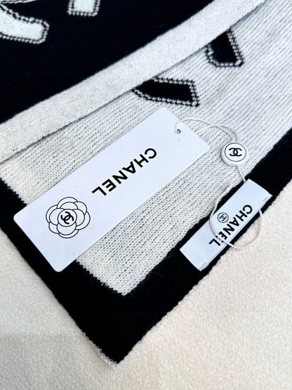 Chan High end knitted patchwork scarf
