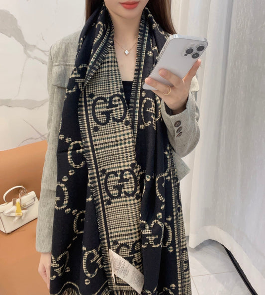 Guc classic double G printed cashmere scarf