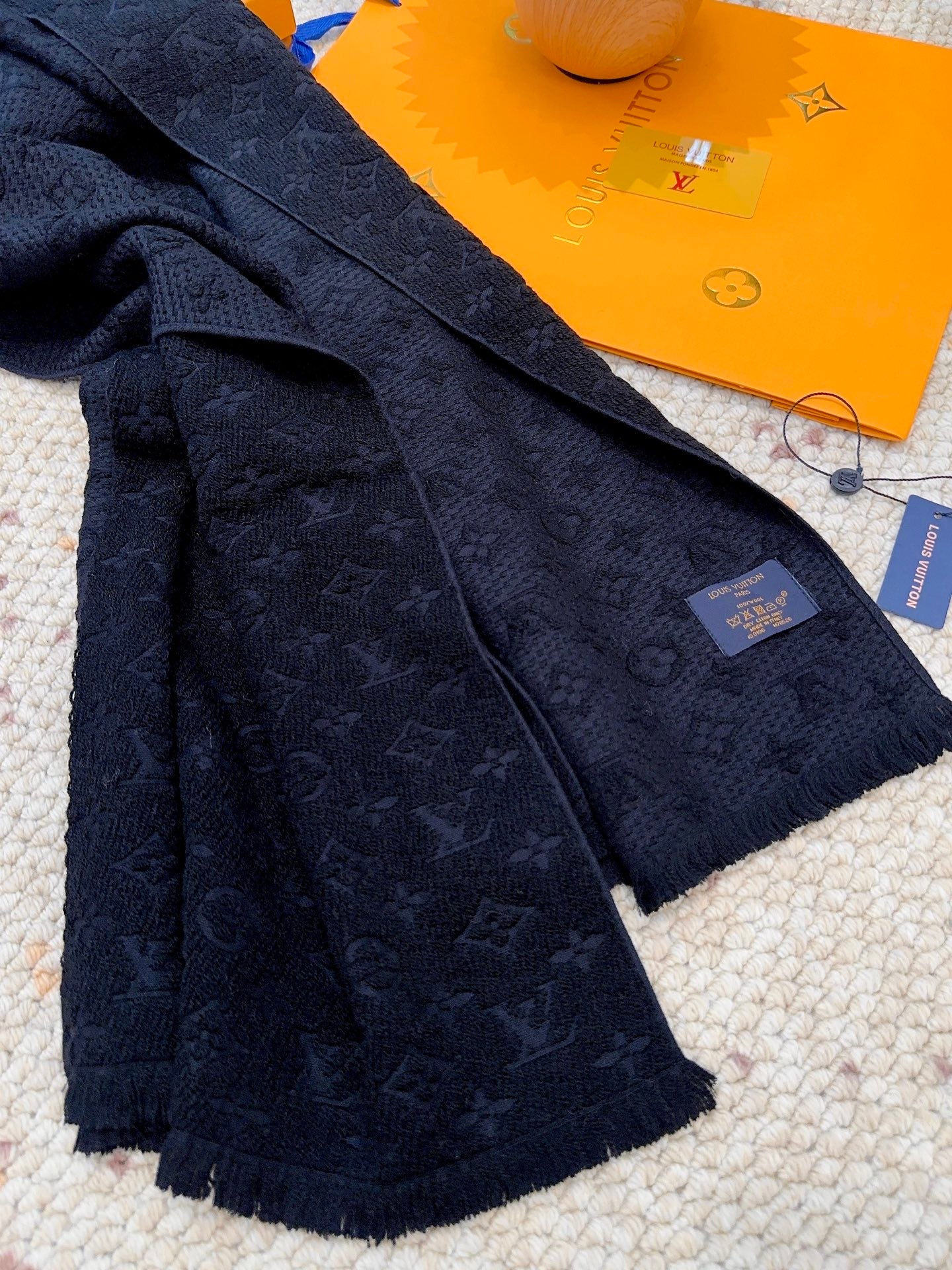 Louis classic scarf