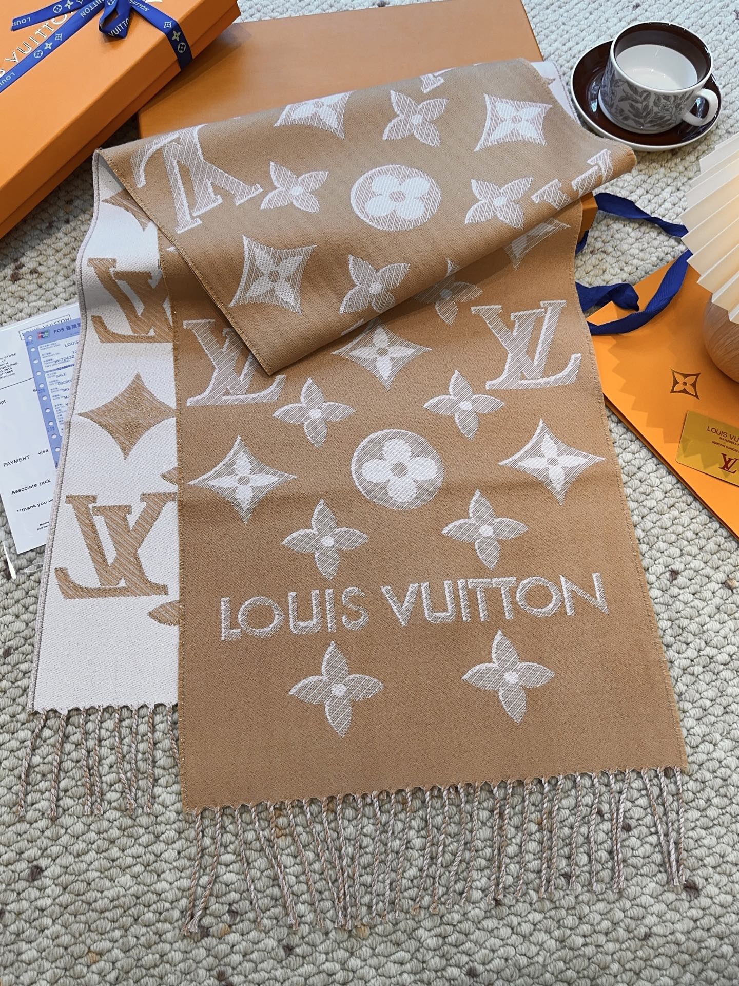 Louis gold classic pattern fringed scarf