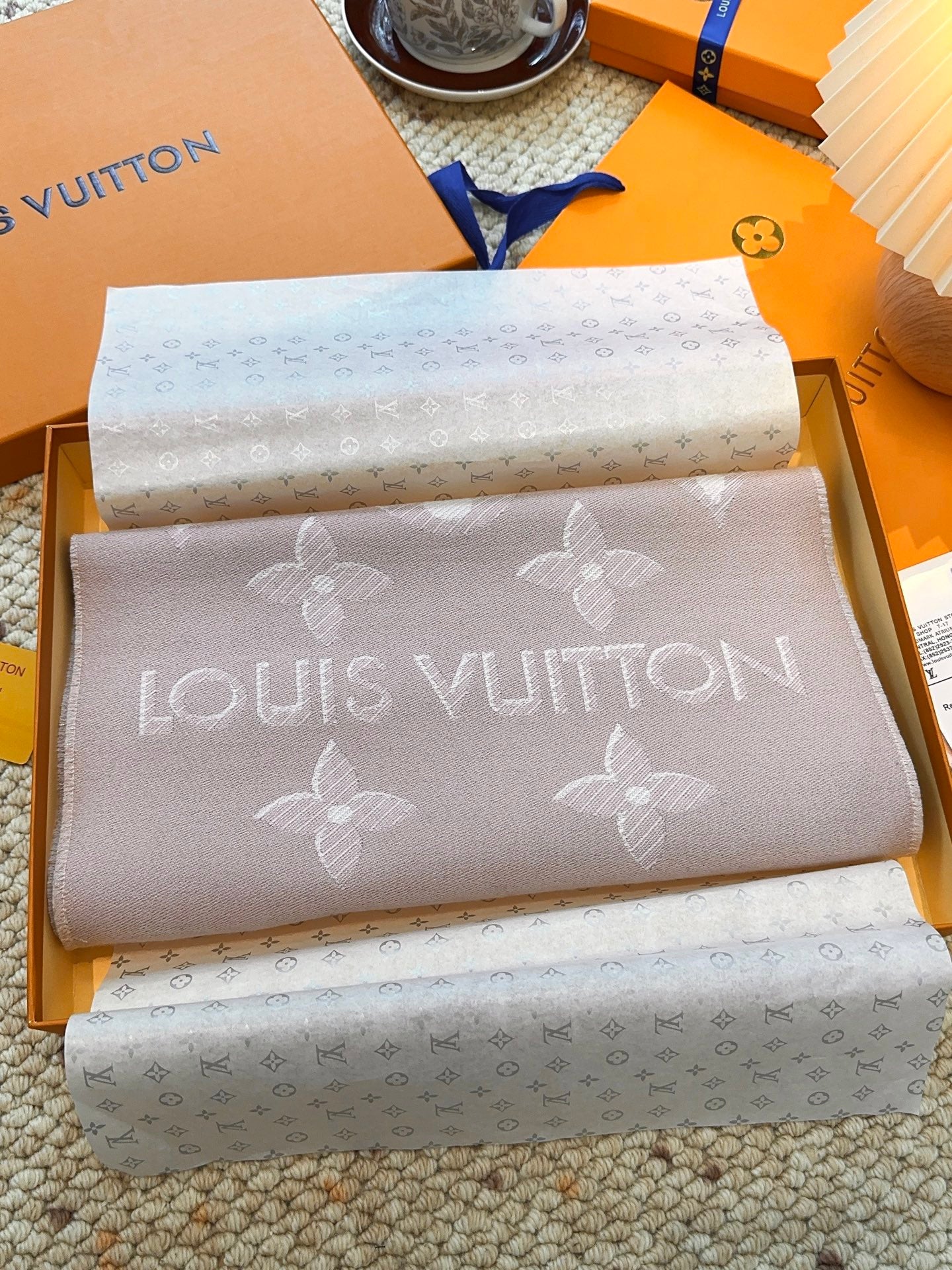 Louis gold classic pattern fringed scarf