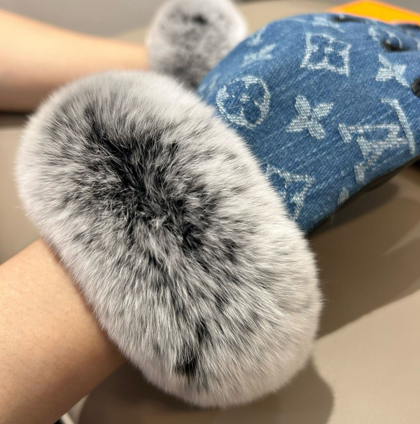 Louis New woolen denim and sheepskin gloves