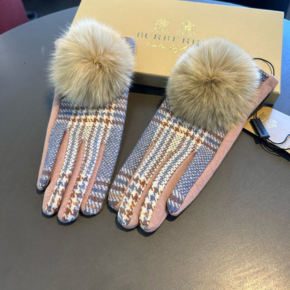 Bur new wool gloves