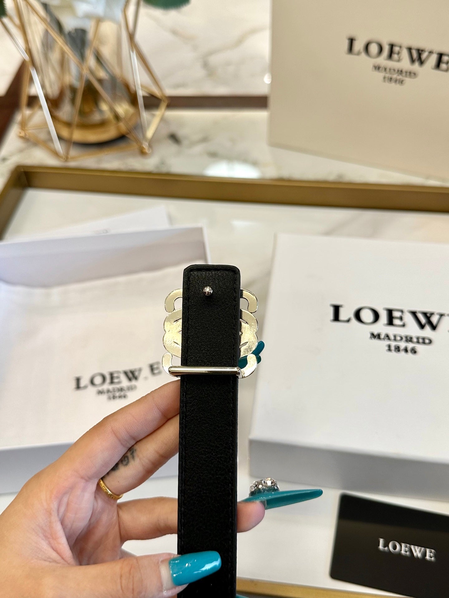 Loe belt