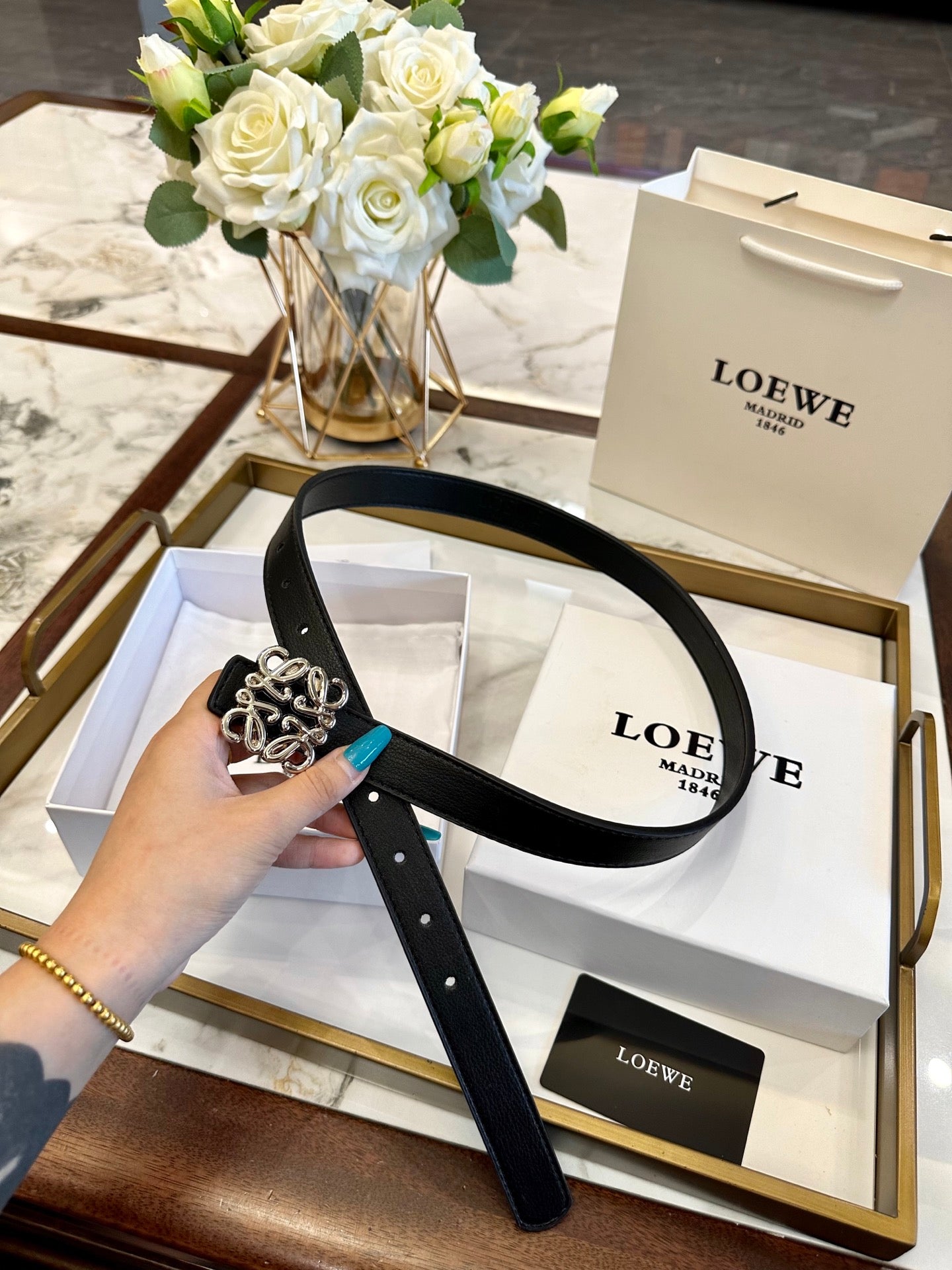Loe belt