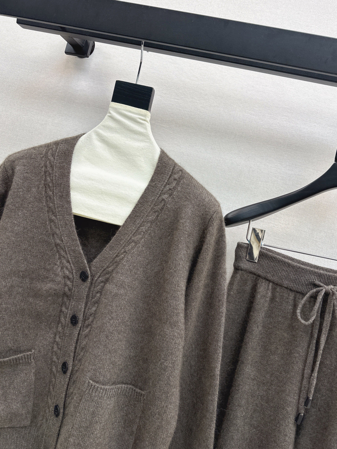 Loro New wool suit